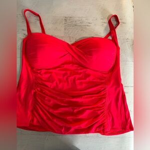 La Blanca Women's Swim Top in Vibrant Red